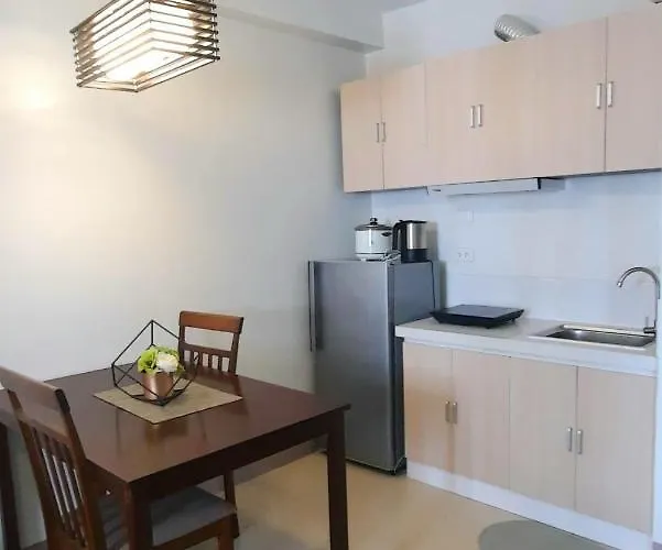 アパート Cozy Near Beaches With Netflix And Pool マクタン