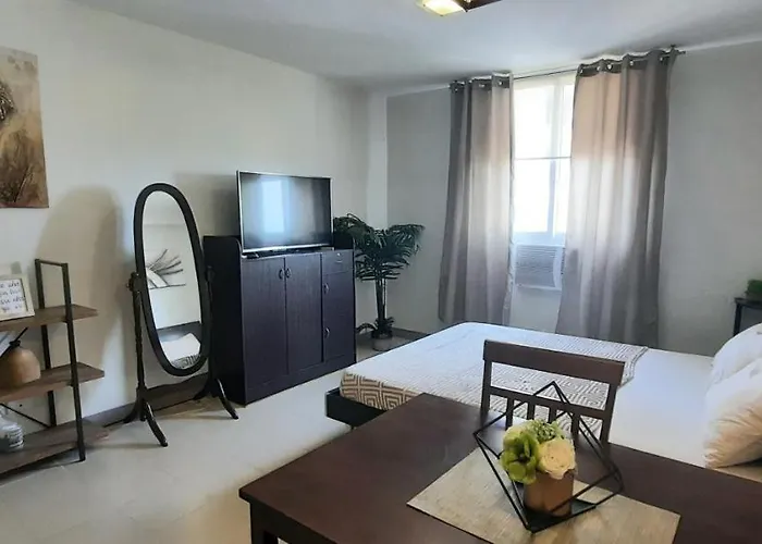 Cozy Near Beaches With Netflix And Pool アパート